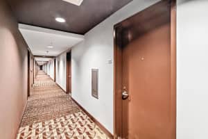 60 Sw 13th Street 1619, Miami