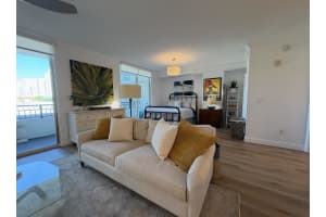 600 S Dixie Highway 254, West Palm Beach