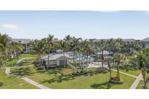 441 Bay Colony Drive N, Juno Beach