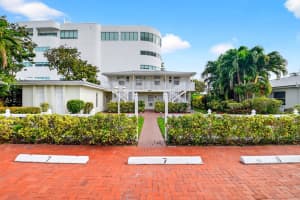 2620 East Way 8, Riviera Beach