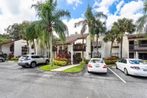 10155 Mangrove Drive 204, Boynton Beach