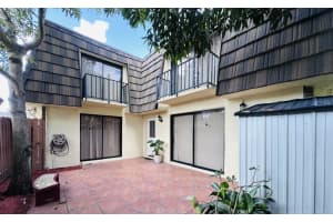 1534 Forest Lakes Circle B, West Palm Beach