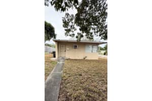 801 39th Court, West Palm Beach