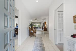 7040 Se Winged Foot Drive, Stuart