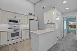 6552 Chasewood Drive F, Jupiter