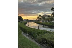 1301 Seafarer Circle 405, Jupiter