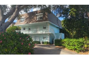 1901 Indian River Boulevard 201, Vero Beach