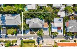 240 Oleander Avenue, Palm Beach