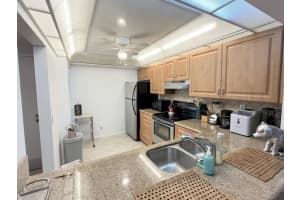 1 Royal Palm Way 3050, Boca Raton