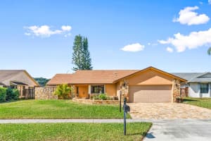 19873 Court Of The Myrtles, Boca Raton