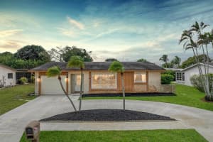 6348 Whispering Wind Way, Delray Beach