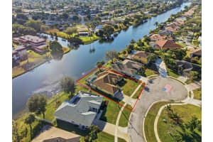 106 Locust Lane, Royal Palm Beach