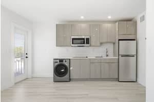 5909 S Dixie Highway 2b, West Palm Beach