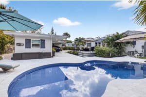 233 Ne 12th Street Ne, Delray Beach