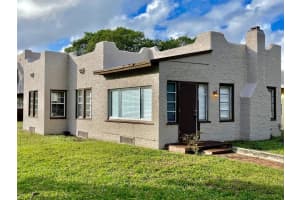 5555 Garden Avenue Sfh With A Detached Apt. Bldg., West Palm Beach