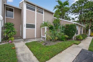 707 Stonewood Court 19c, Jupiter