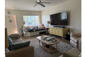 2840 Lake Osborne Drive 202, Lake Worth Beach