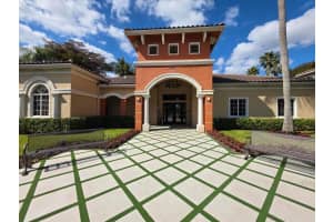 4175 N Haverhill Road 907, West Palm Beach