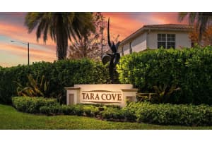 4581 Tara Cove Way Way, West Palm Beach