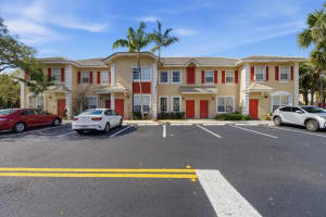 687 Nw 42nd Avenue, Plantation