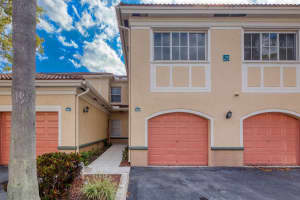 2400 Centergate Dr 202, Miramar