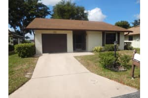 6229 Lakemont Circle, Greenacres