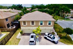 3622 Asperwood Circle, Coconut Creek