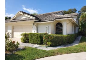 10856 Stafford Circle N, Boynton Beach