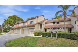 5550 Coach House Circle B, Boca Raton