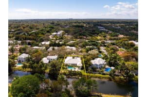 6371 Sw 87th Terrace, Pinecrest