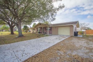1686 Se Biddle Lane, Port St. Lucie, Fl 34983, Port Saint Lucie