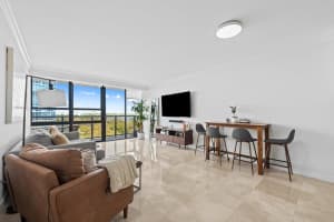 600 Ne 36th Street 606, Miami