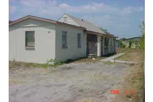2114 Henry Street Ne B, Palm Bay