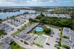 2840 Lake Osborne Drive 111, Lake Worth Beach