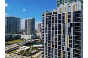 31 Se 6th Street 2708, Miami