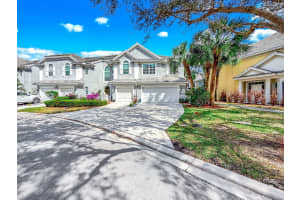 5466 Grand Park Place, Boca Raton