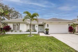 6163 Winding Lake Drive, Jupiter