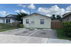 907 8th Street 3, West Palm Beach