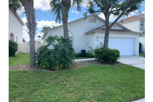 5900 Azalea Circle, West Palm Beach
