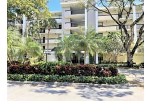 950 Lavers Circle F405, Delray Beach