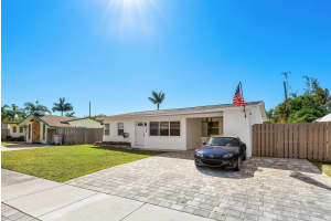 950 Ne 23rd Place, Pompano Beach