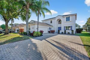 5947 Bay Hill Circle, Lake Worth