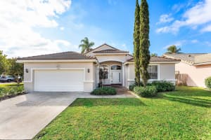 9430 Lago Drive, Boynton Beach