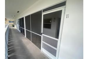 705 Ne 2nd Street 11, Hallandale Beach