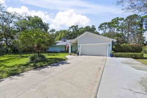 145 Sandy Pine Court, Wellington