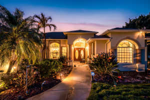 2102 Se Herron Avenue, Port St. Lucie, Fl 34952, Port Saint Lucie