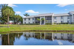 1013 Green Pine Boulevard G1, West Palm Beach