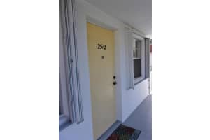 1225 Nw 21st Street 2512, Stuart