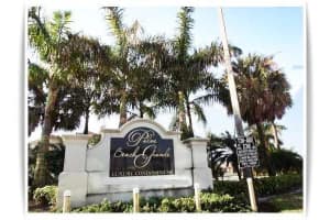 1493 Lake Crystal Drive Unit E, West Palm Beach