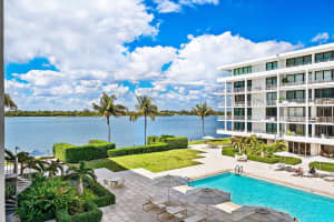 2784 S Ocean Boulevard 204s, Palm Beach